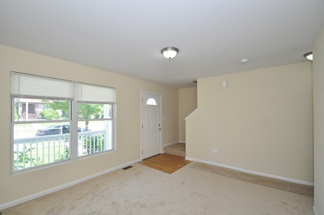 1022 Adams St - Photo 3 of 20