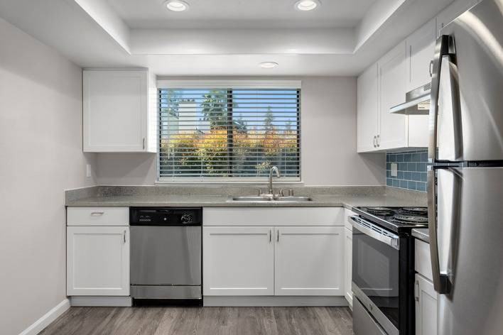 Argyle Apartment Homes - Photo 3 of 31