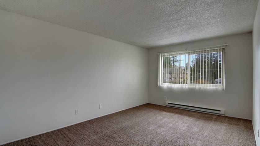 Meadowbrook Apartments - Photo 3 of 14