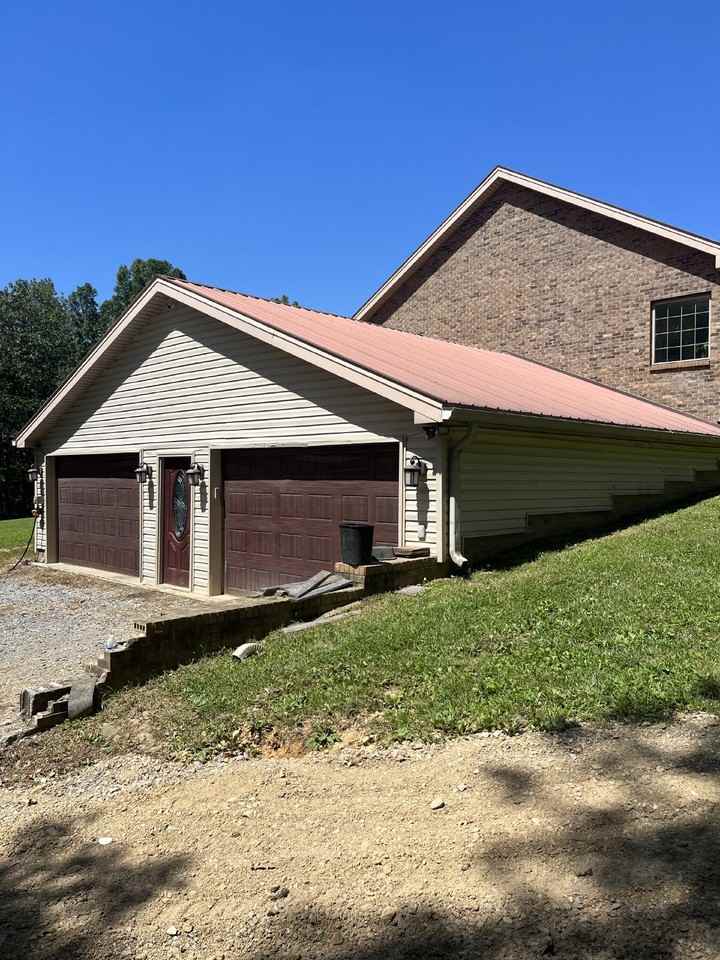 1745 Ennis Branch Rd - Photo 3 of 50