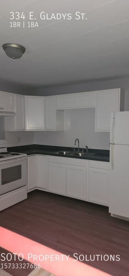 334 E Gladys St - Photo 2 of 6
