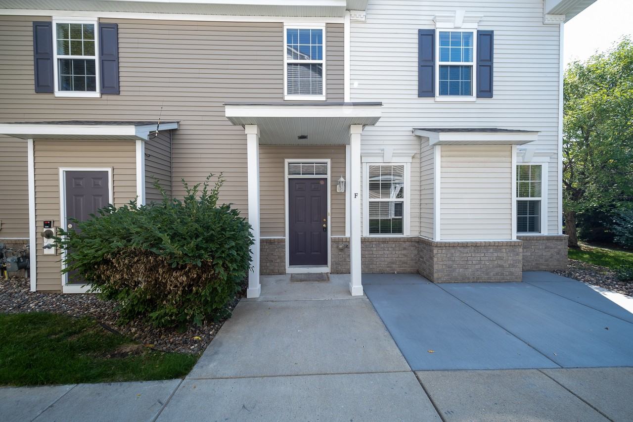 10930 Fergus St Ne #1 - Photo 3 of 22