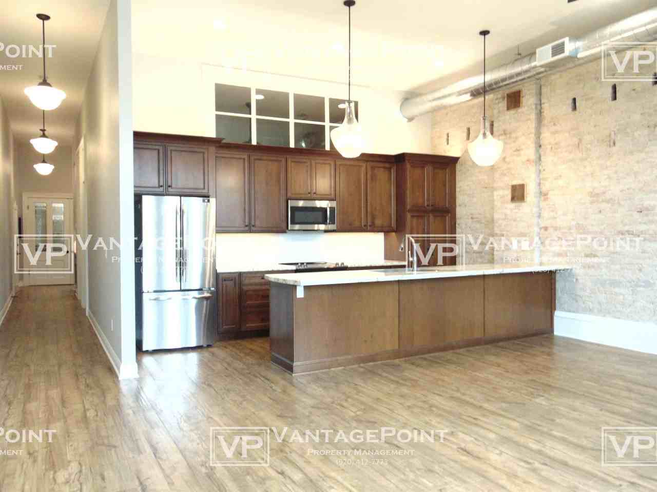121 - 123 West Wisconsin Avenue - 121 1/2 #121-1-2 - Photo 2 of 19