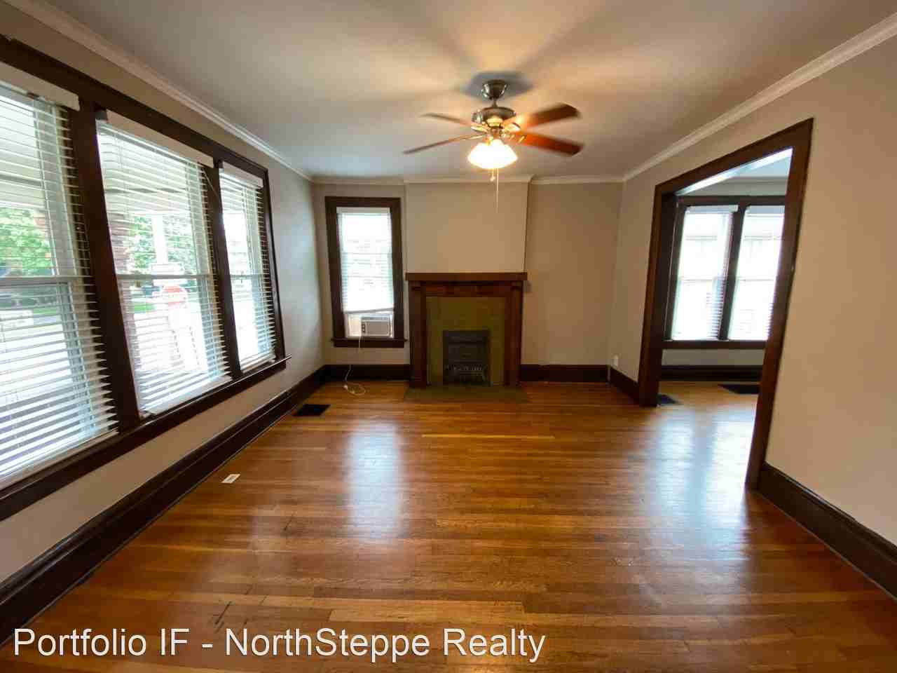 1827-1829 Summit St - Photo 2 of 20