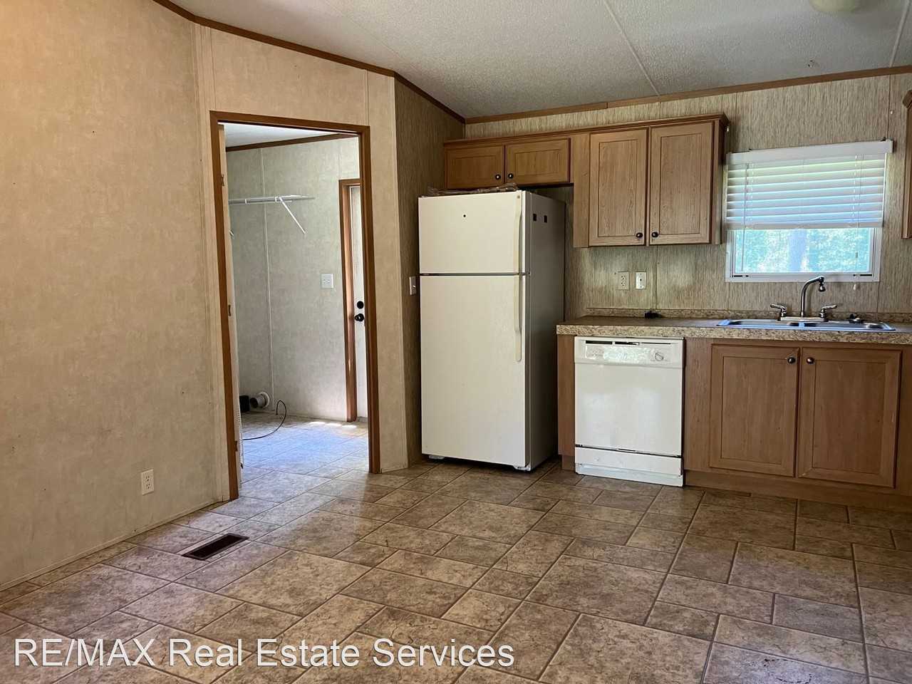 4067 Gallemore Ln - Photo 2 of 13