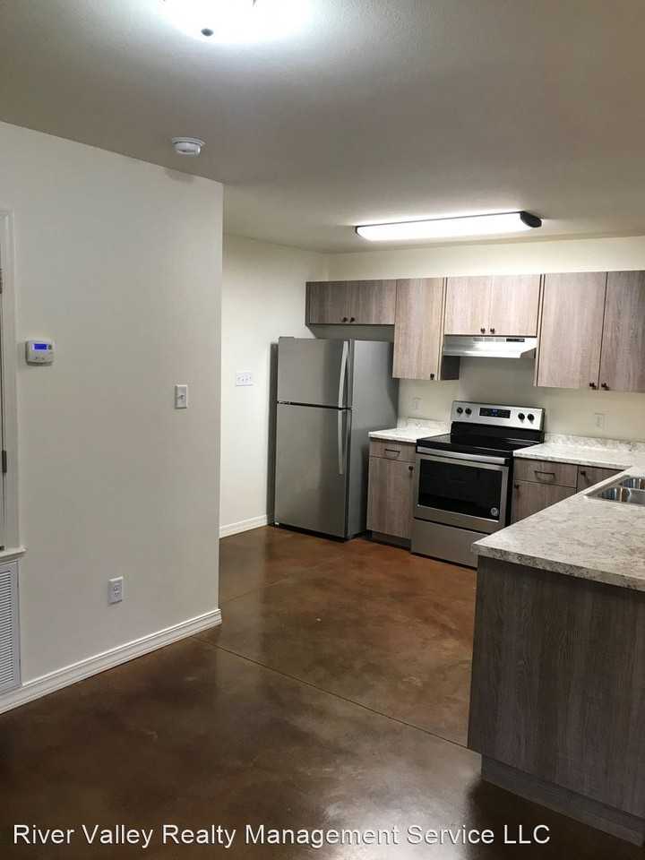 N 5th St - Photo 3 of 9