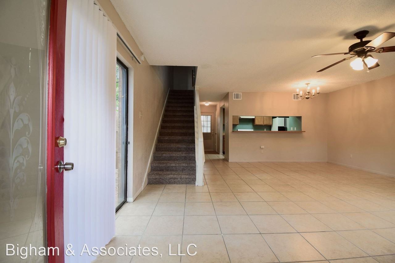 7825 Beauregard Cir. - Photo 3 of 23