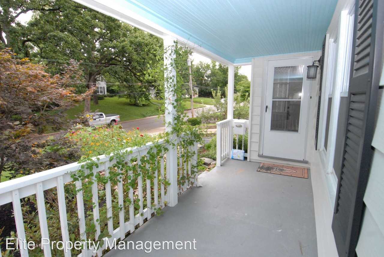 2426 Rockford Ave - Photo 3 of 35