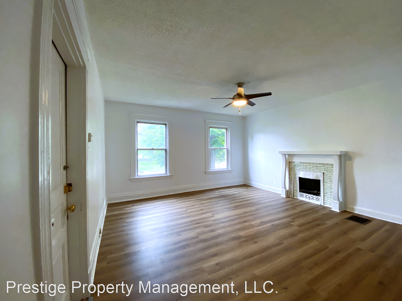 4326 34th Street - Photo 2 of 13