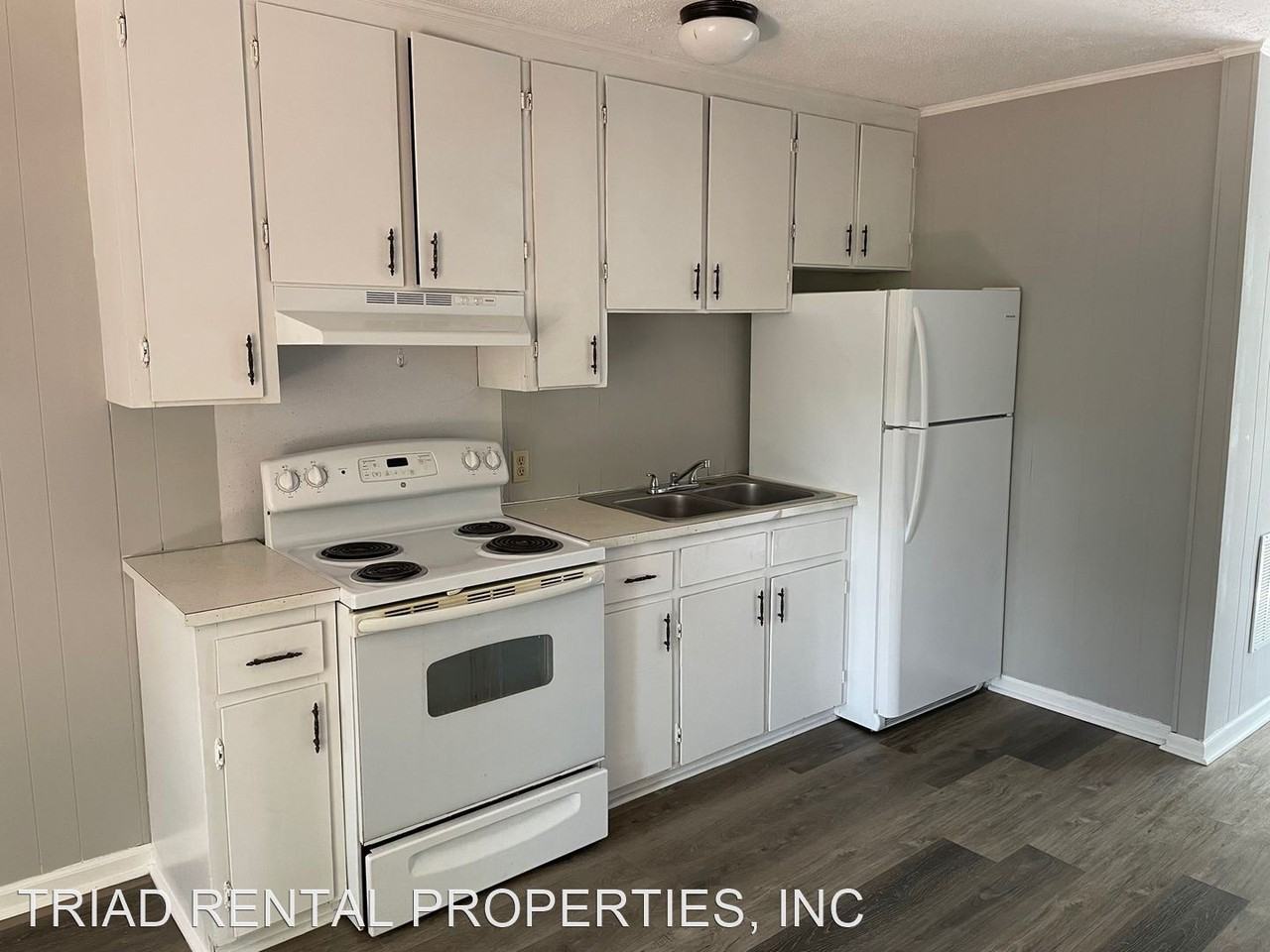 1440-1442 ROLLING ROAD - Photo 3 of 10