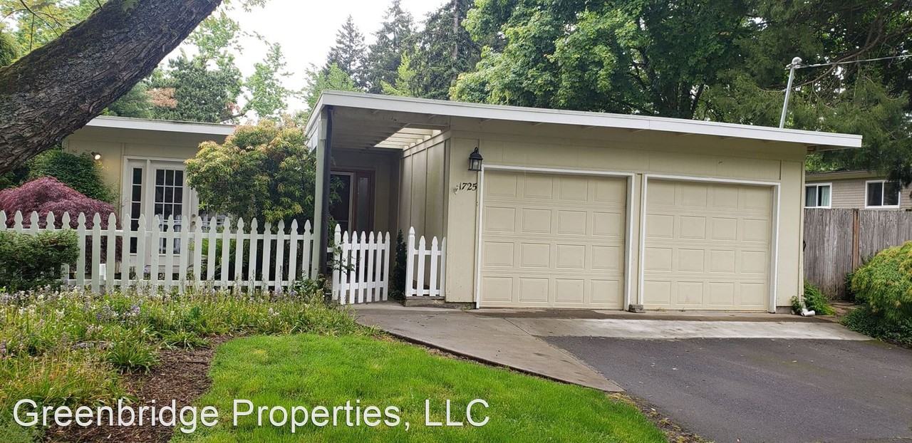 1725 Mapleleaf Rd - Photo 2 of 35