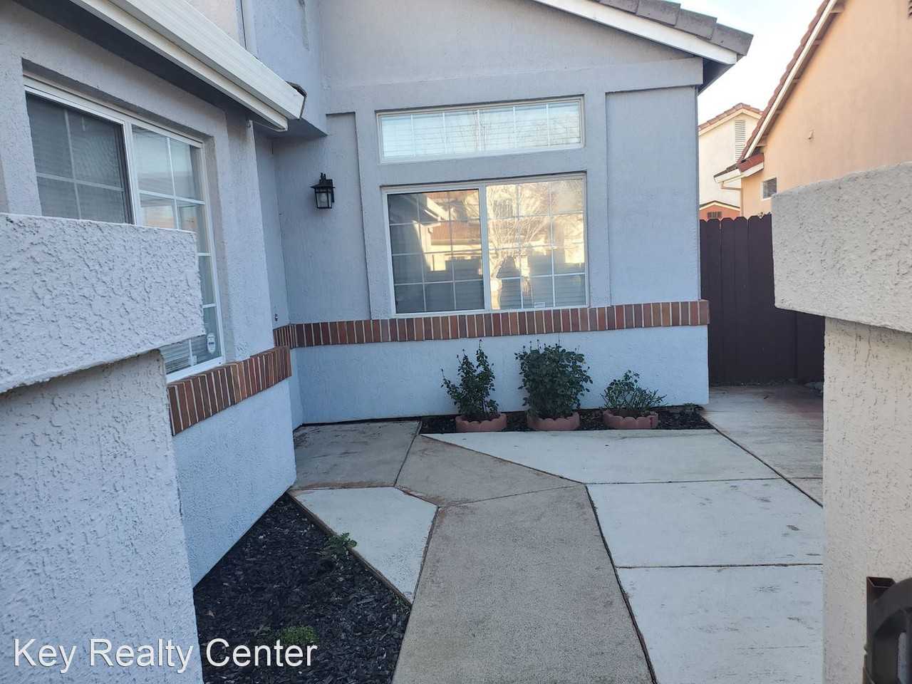 8863 Westside Way - Photo 3 of 36