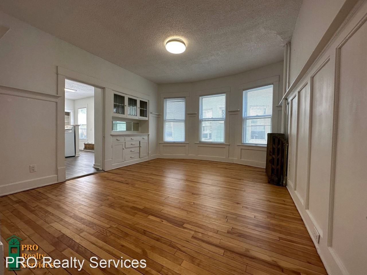 2315 Pleasant Ave #1 - Photo 3 of 16