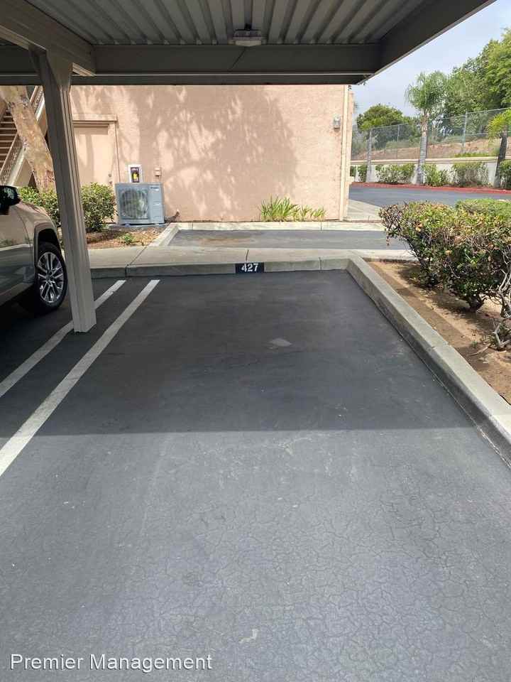 11422 Via Rancho San Diego #402 - Photo 3 of 27