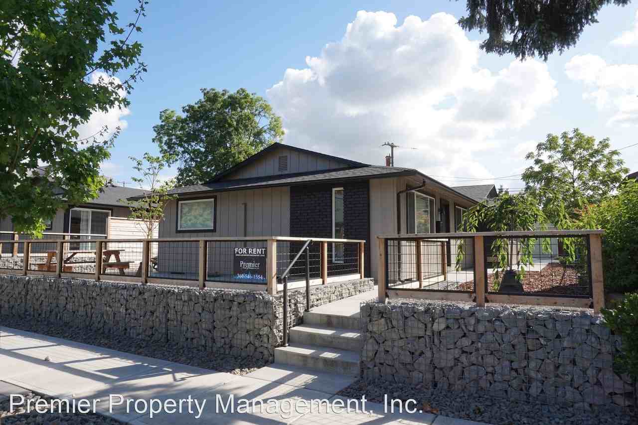 3607 F St - Photo 2 of 17