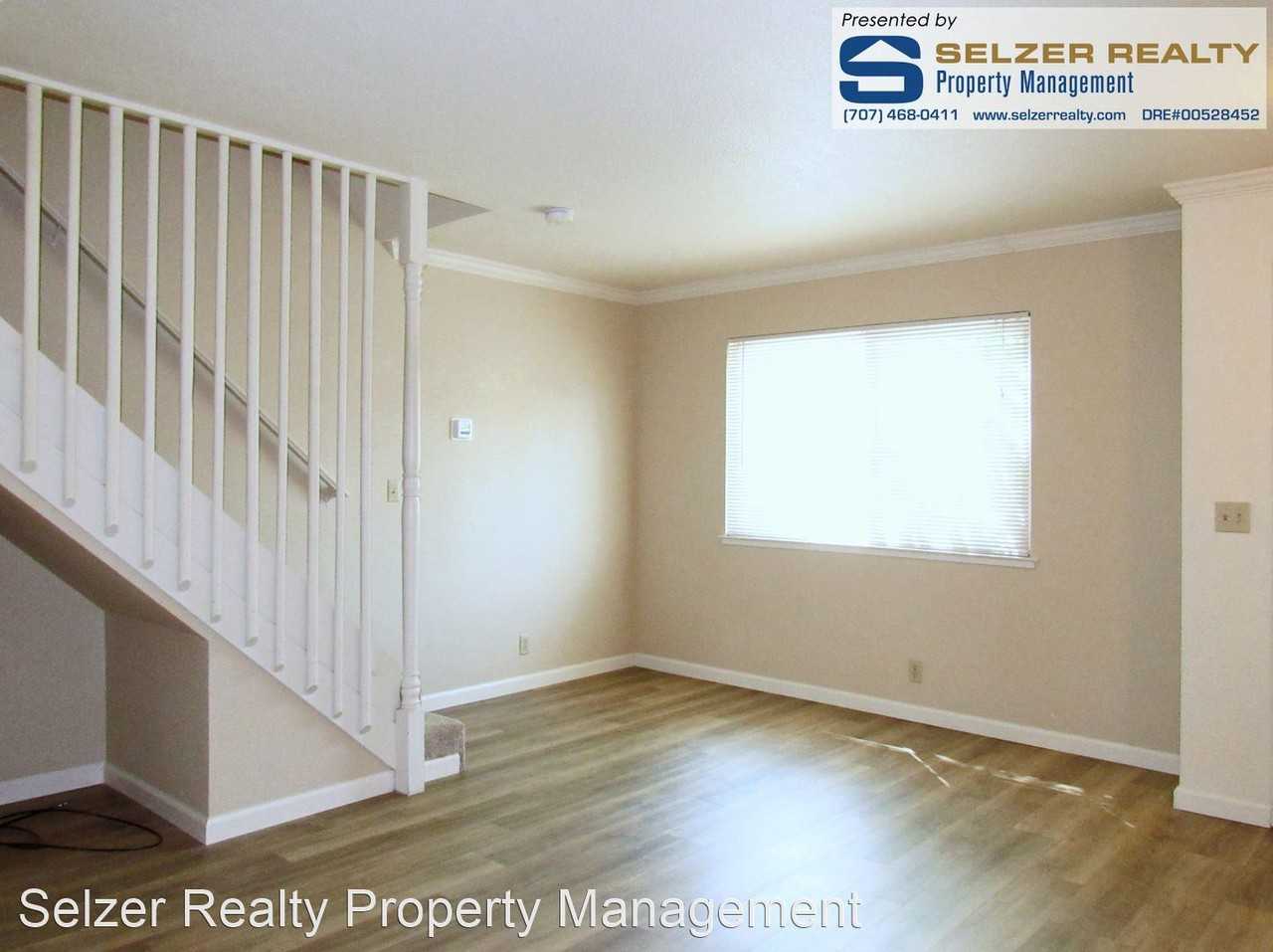 239 Main Cir - Photo 2 of 13