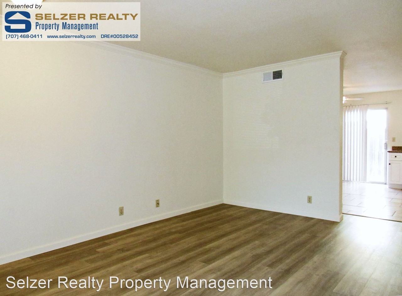 239 Main Cir - Photo 3 of 13