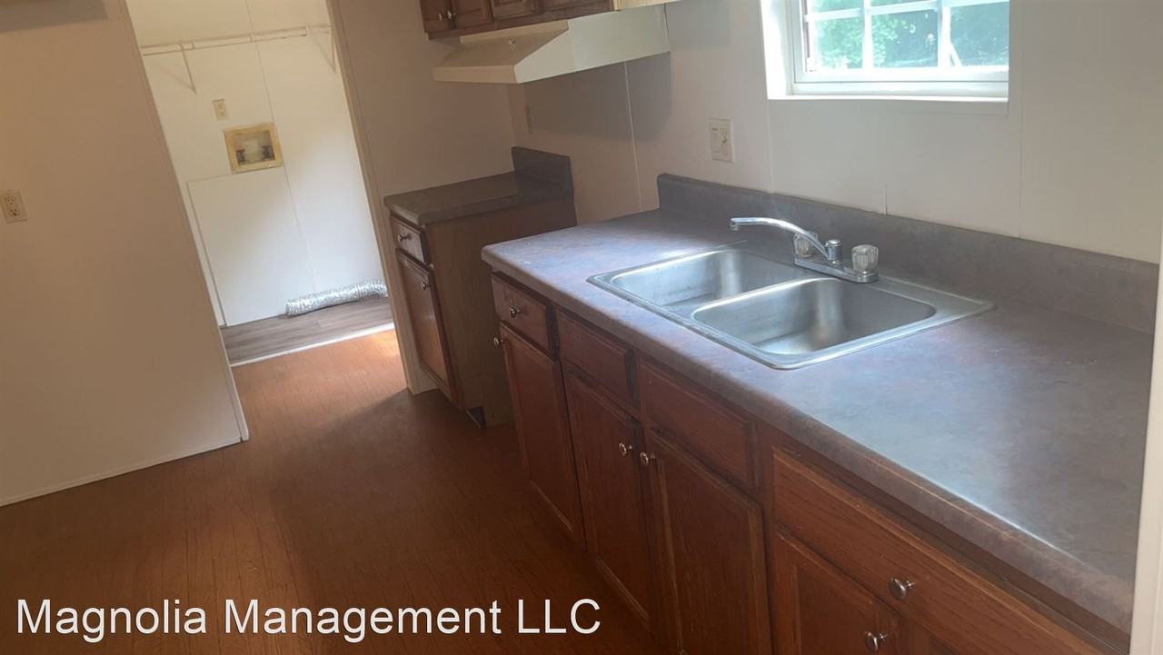 49 Vintage Ln - Photo 3 of 15