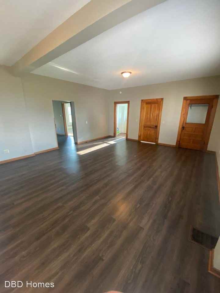 5920 E State Road 14 - Photo 2 of 12