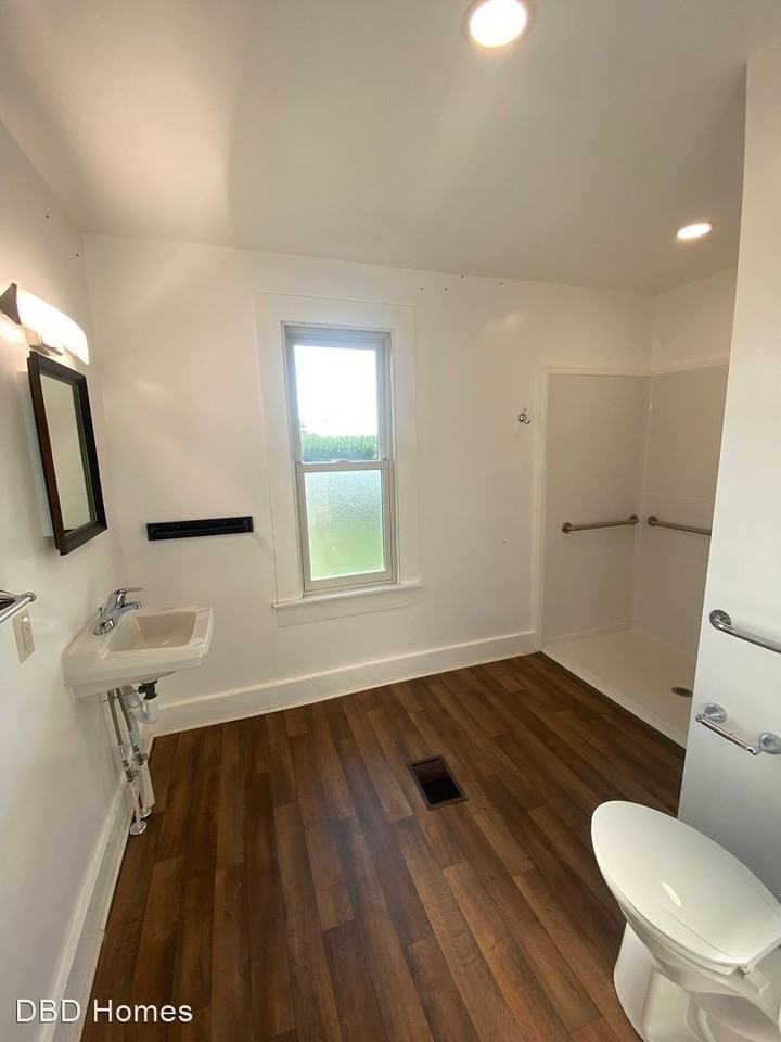 5920 E State Road 14 - Photo 3 of 12