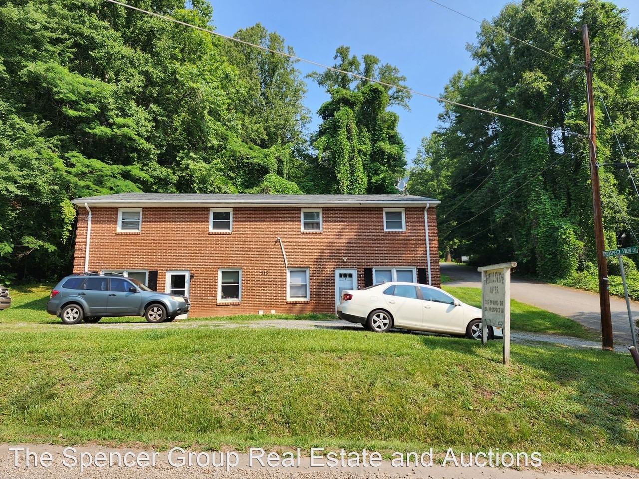 2 Bedroom 1 Bath Apartments - Photo 2 of 2