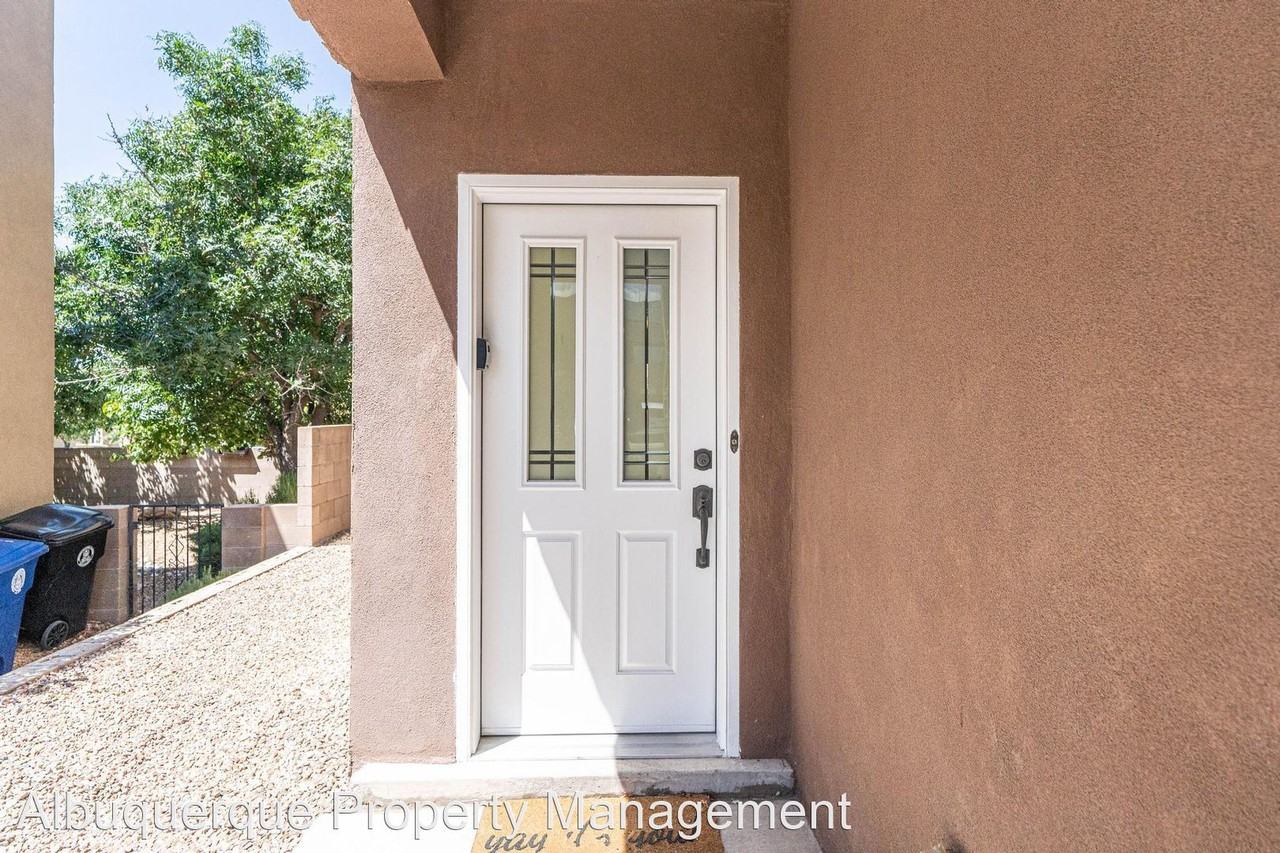 3527 Agua Sarca Ct Ne - Photo 2 of 31