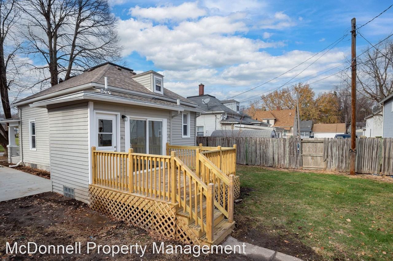 625 Wilkes Ave - Photo 3 of 22