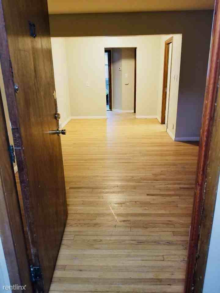 Derby Gardens Apartment. Covington LLC Apartments 811 Covington Dr