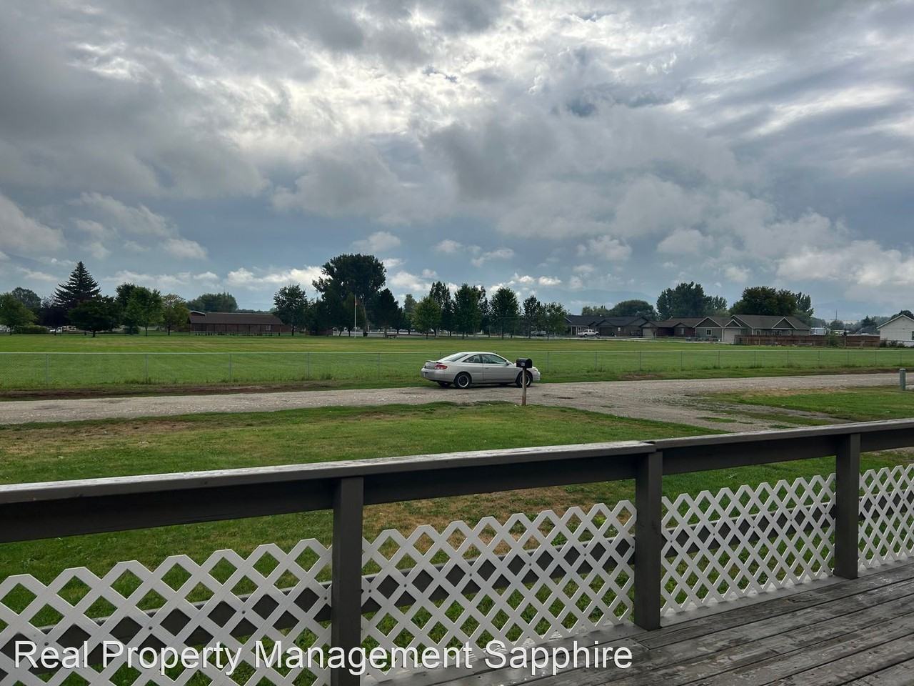 963 Market St - Photo 3 of 23