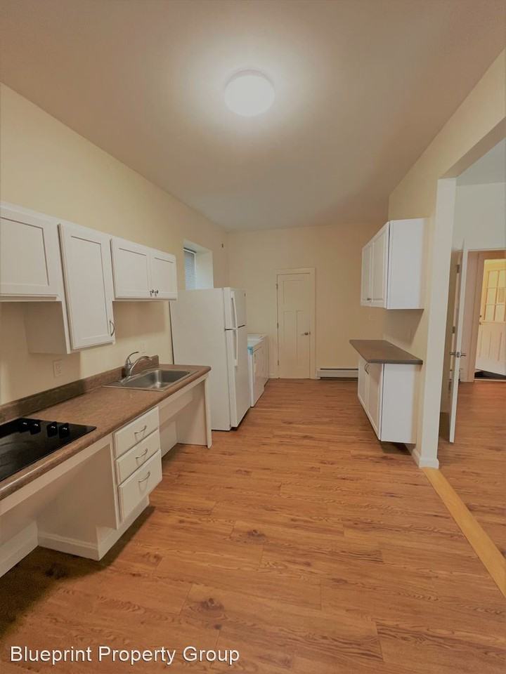 101 Wahconah St - Photo 3 of 8