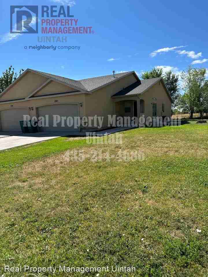 180 E 1150 S - Photo 2 of 19