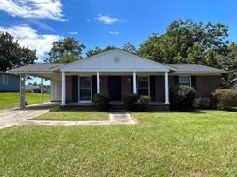 featured image of 1013 Park St