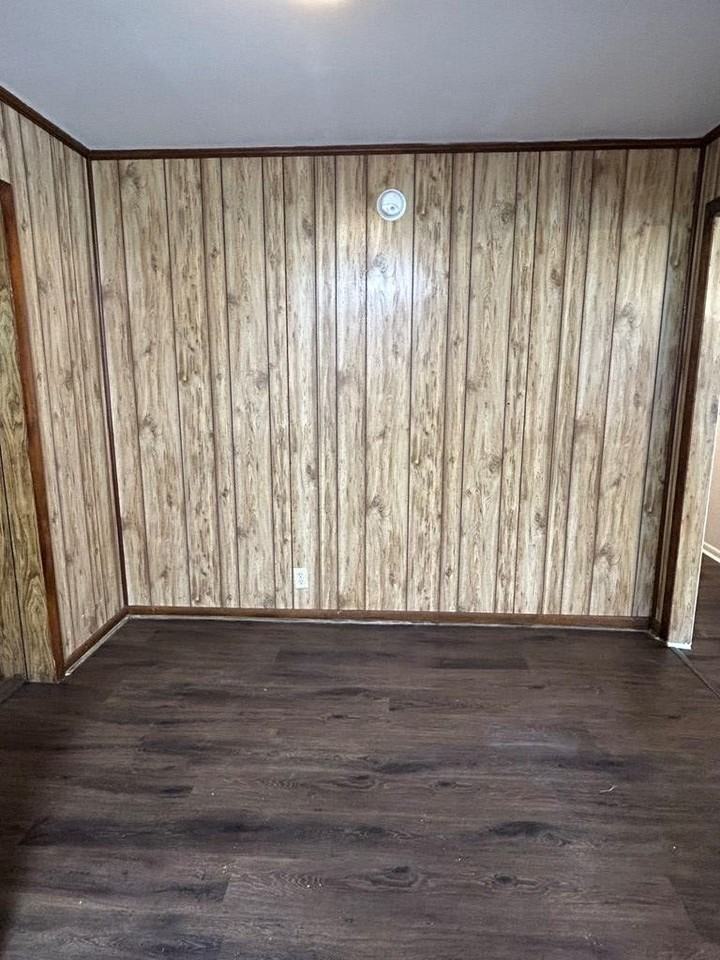 1013 Park St - Photo 5 of 22