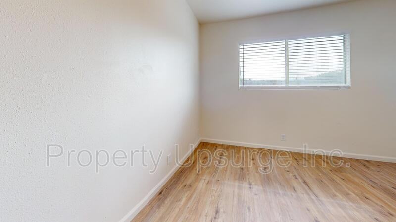 71 Mono Ave - Photo 6 of 12