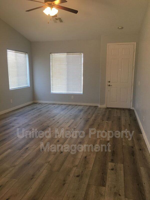 7953 N Music Mountain Ln - Photo 3 of 29