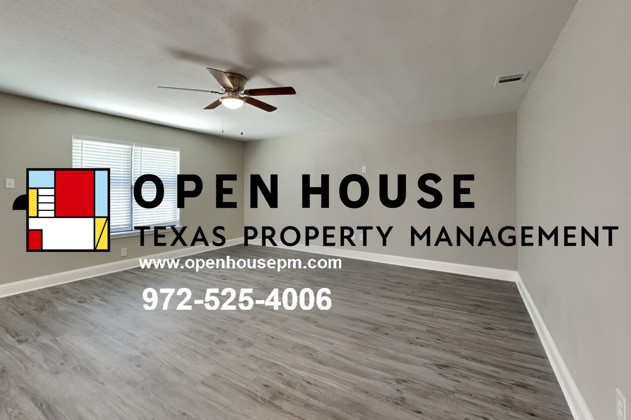 3145 Whisperwood Ln - Photo 2 of 17