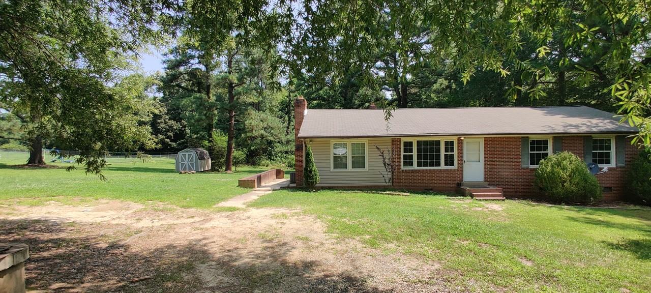 9511 Harris St - Photo 2 of 14