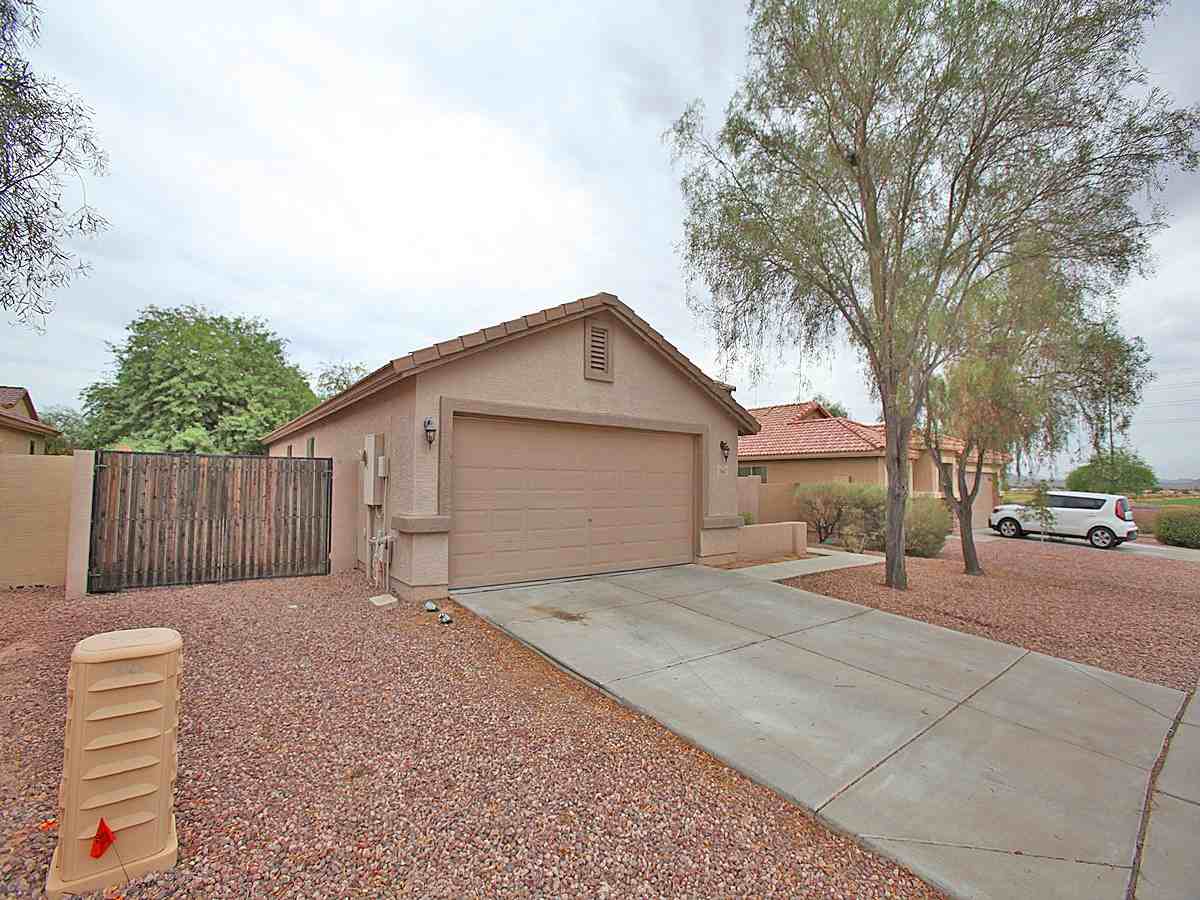 5947 S 249th Dr - Photo 3 of 27