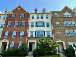 featured image of 5312 N Center Dr
