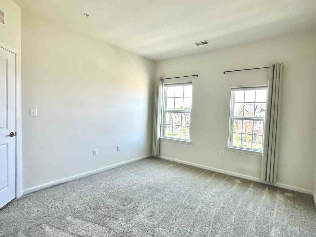 5312 N Center Dr - Photo 5 of 28