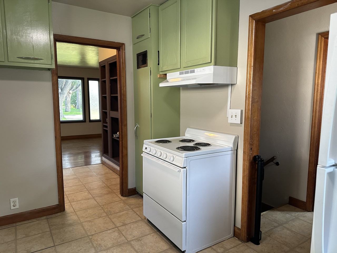 1315 5th Ave S - Photo 5 of 25