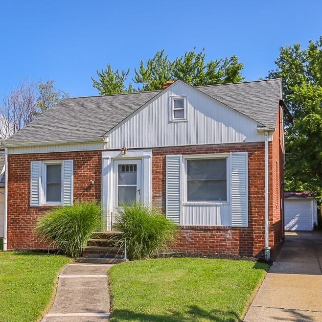 21871 Priday Ave - Photo 2 of 15