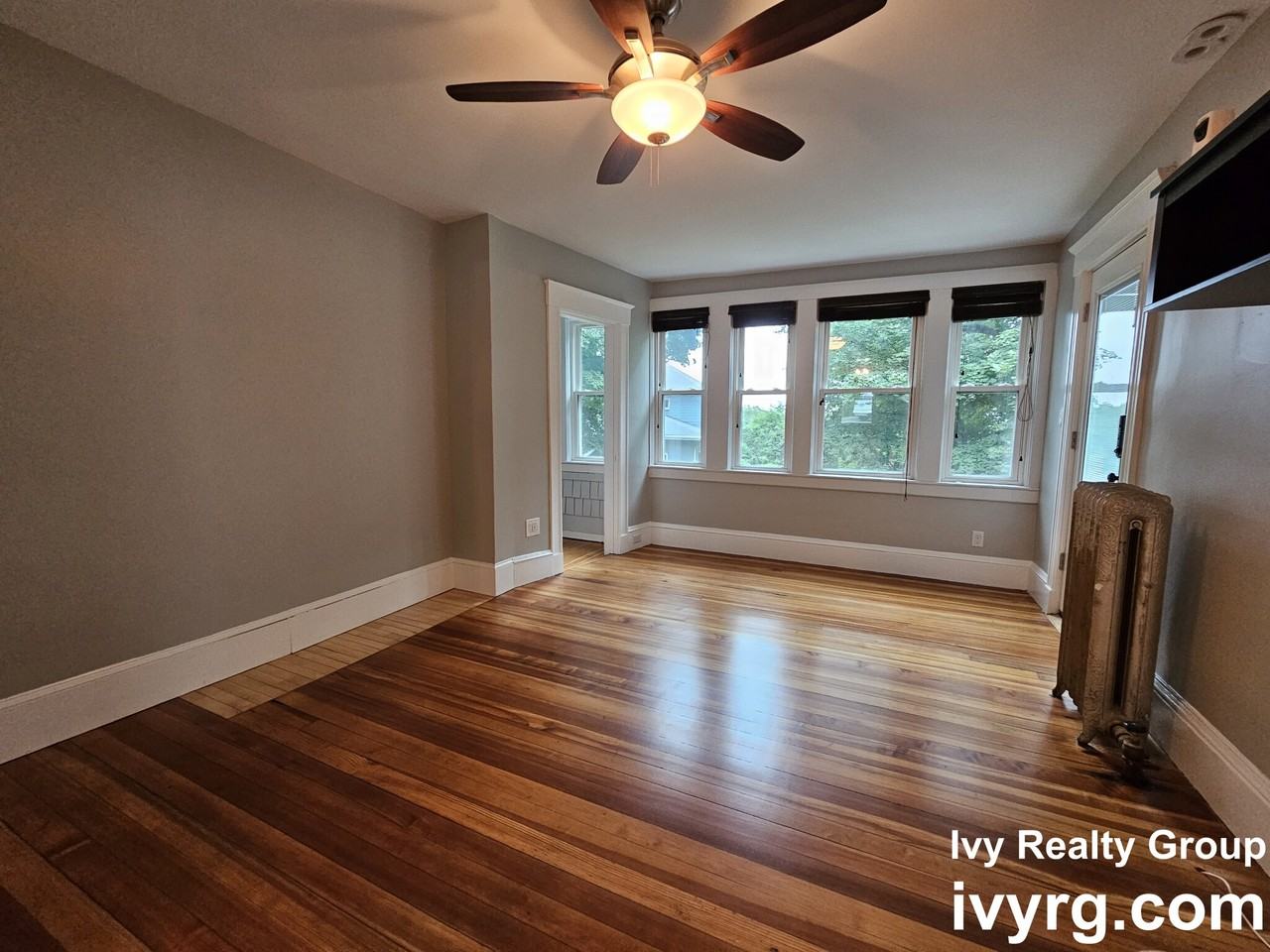 12 Rock Glen Cir - Photo 7 of 31