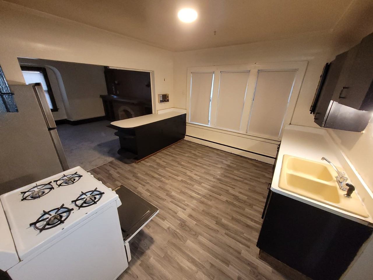 2012 W Greenfield Ave #A - Photo 2 of 6