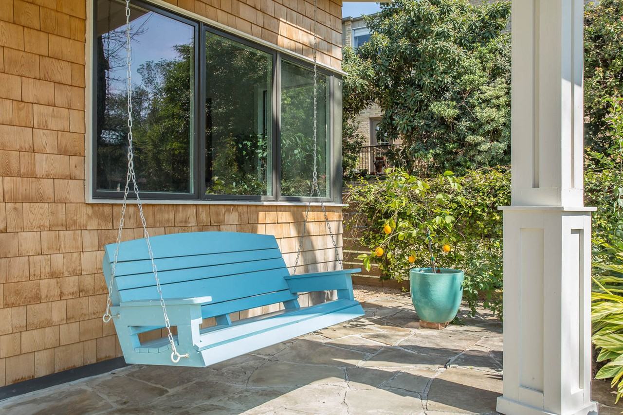 201 Chichester Pl - Photo 3 of 25