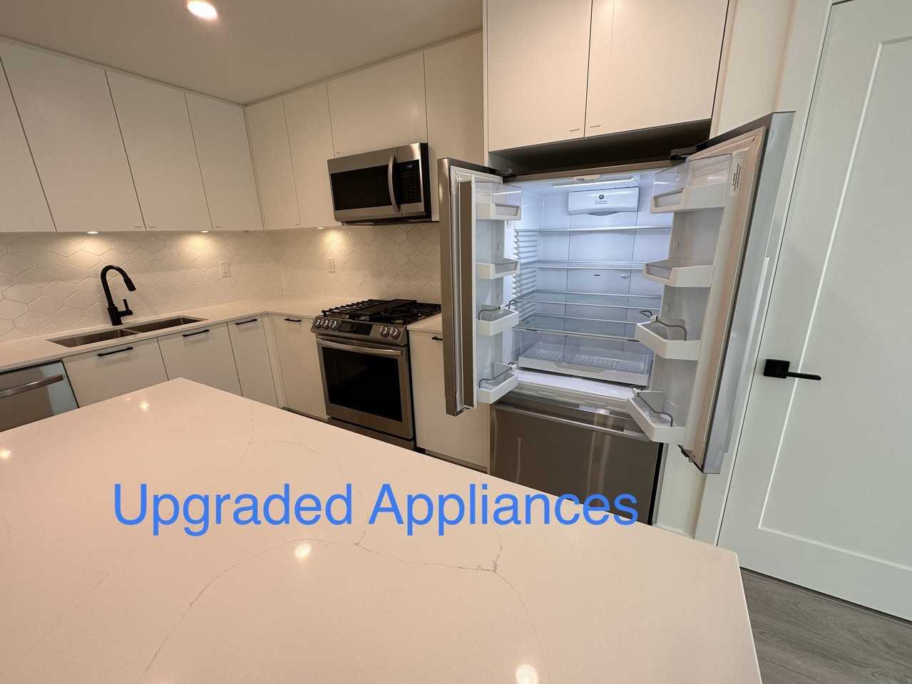 8379 201 Street #319 - Photo 7 of 19