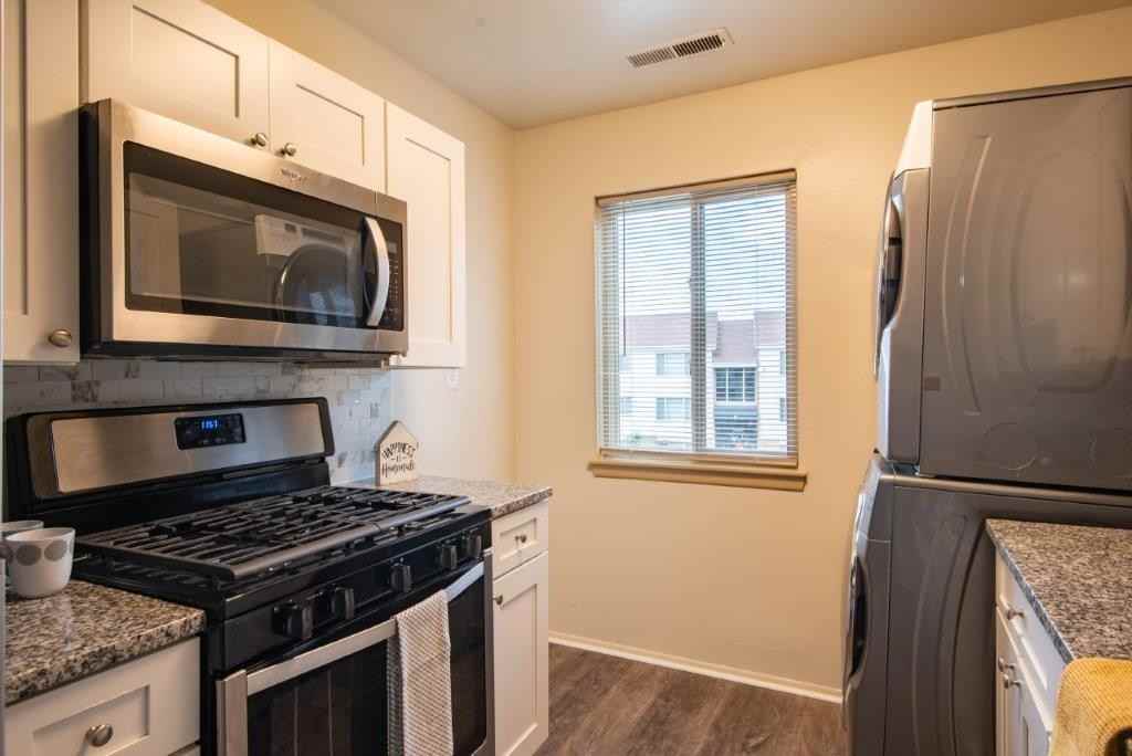 Ross Ridge Apartment Homes - Photo 2 of 21