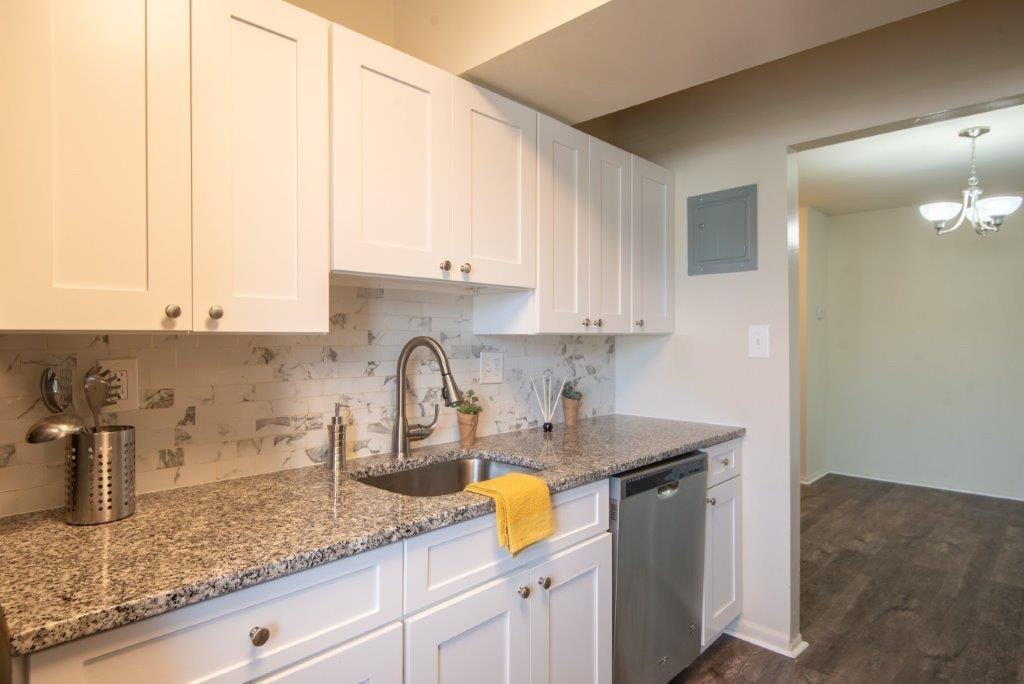 Ross Ridge Apartment Homes - Photo 3 of 21