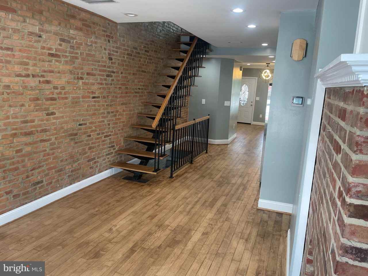 3819 Mount Pleasant Ave - Photo 2 of 19