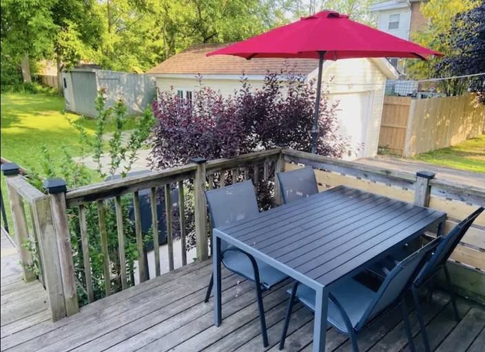 60 Lake Avenue Dr - Photo 2 of 20